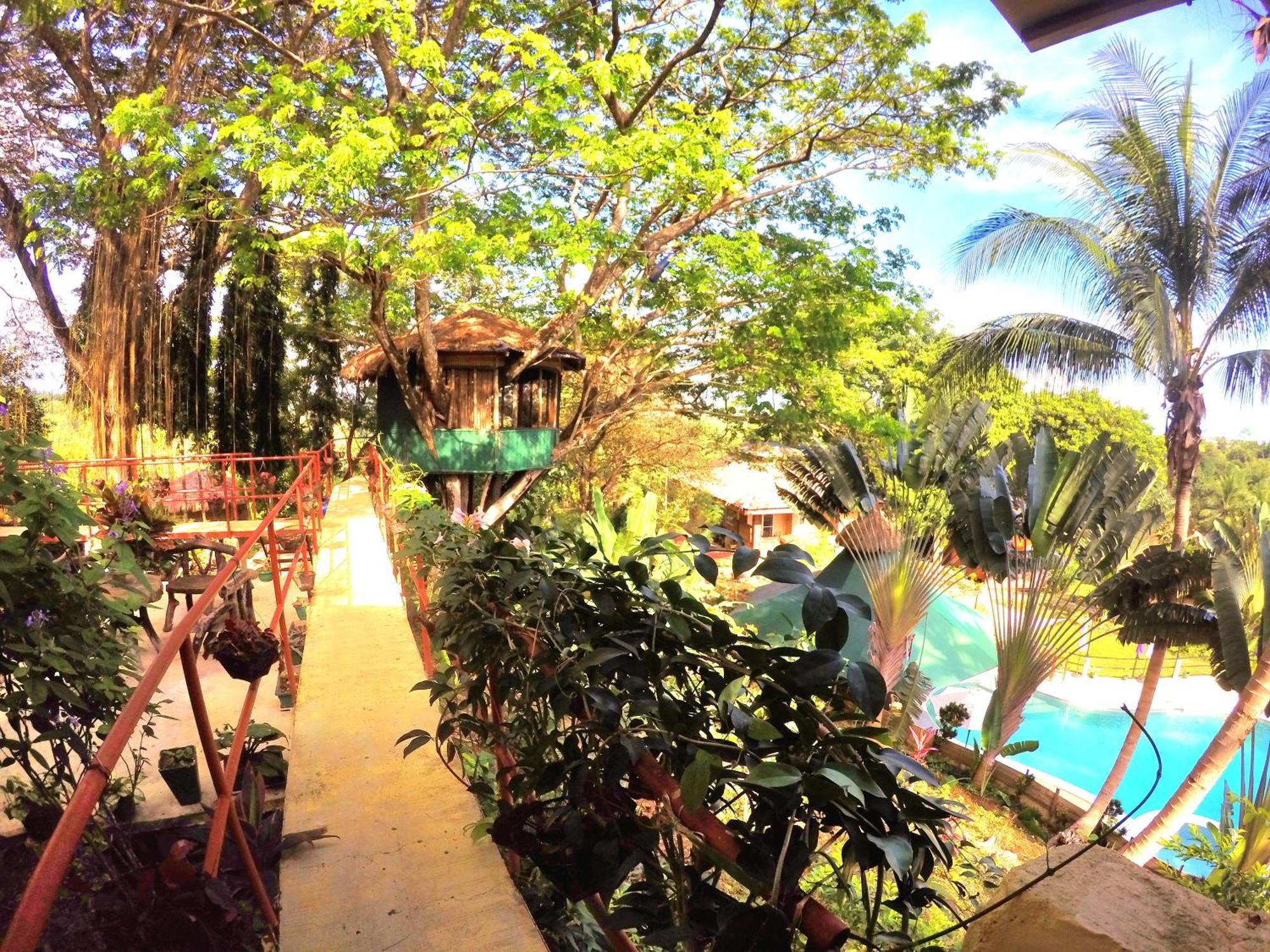 Al Hamra Jungle Resort Puerto Princesa Exterior foto