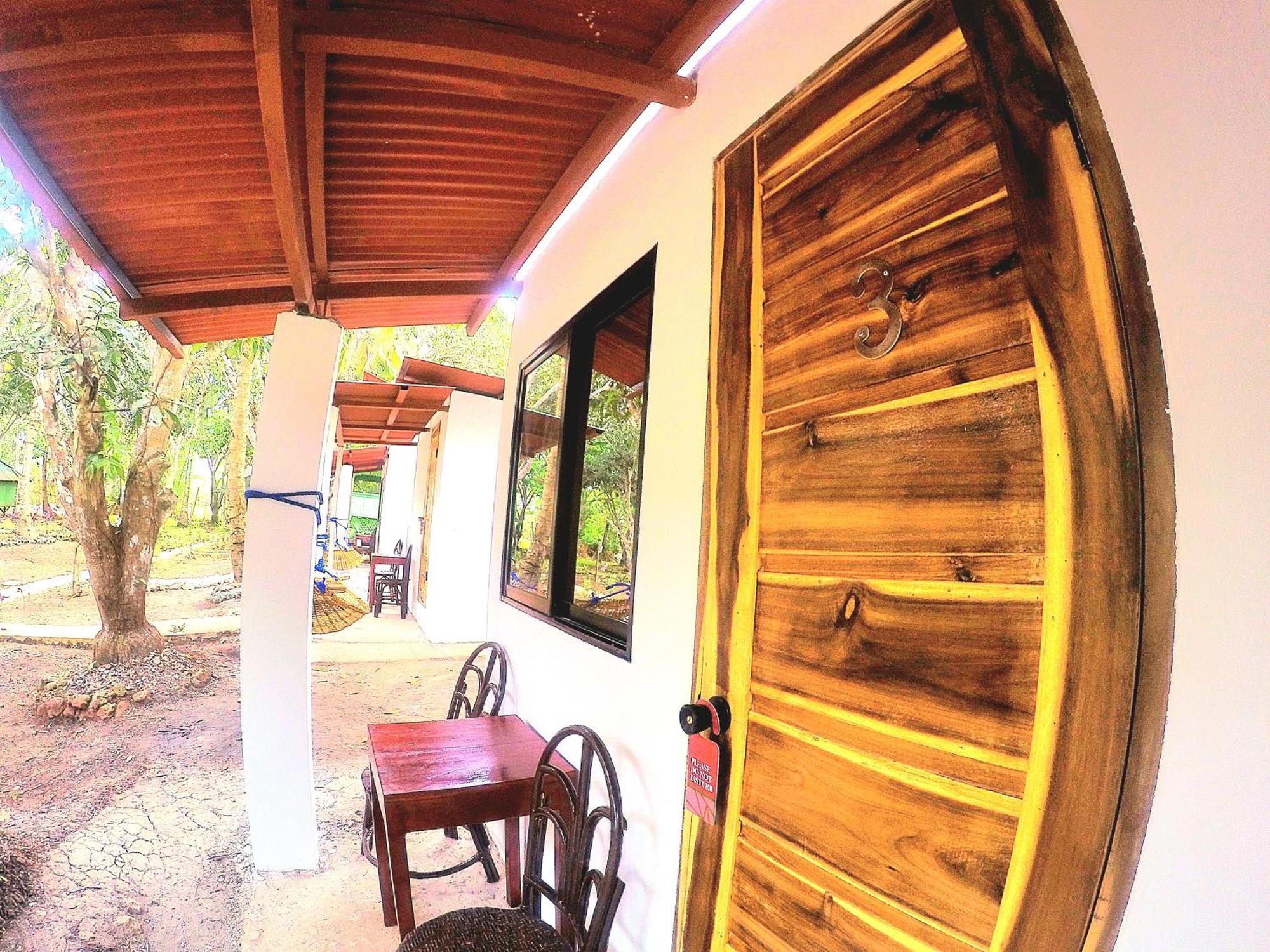 Al Hamra Jungle Resort Puerto Princesa Exterior foto