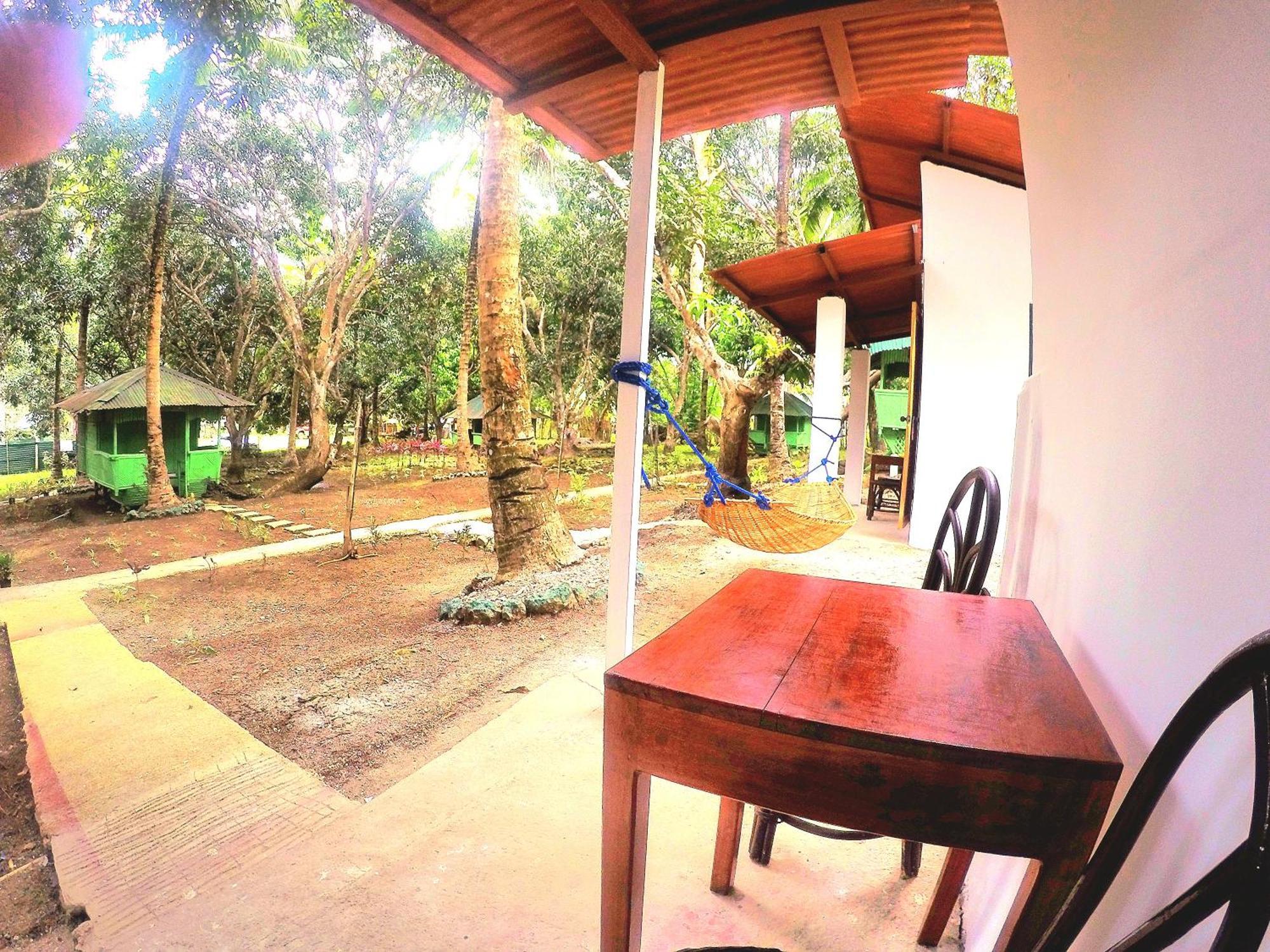 Al Hamra Jungle Resort Puerto Princesa Exterior foto